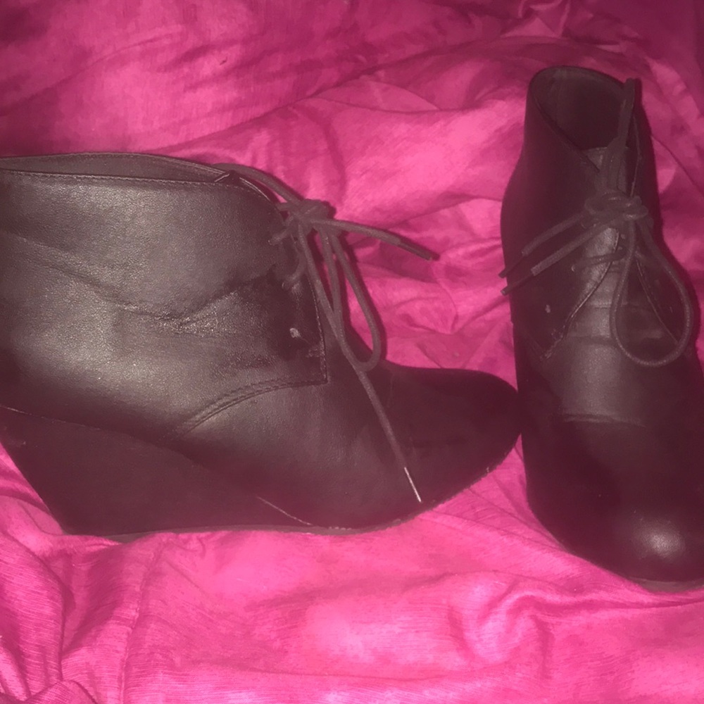 wedge bootie